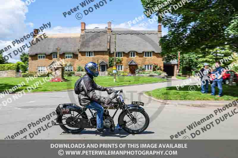 Vintage motorcycle club;eventdigitalimages;no limits trackdays;peter wileman photography;vintage motocycles;vmcc banbury run photographs